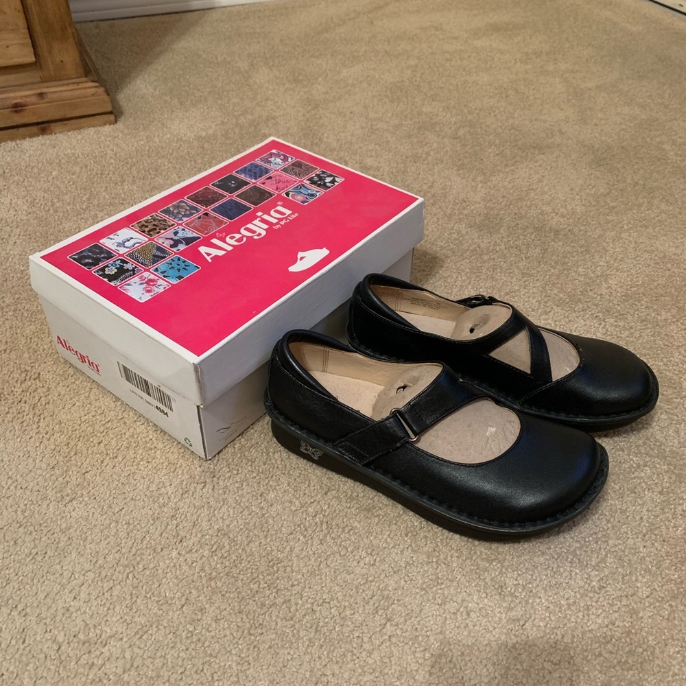 Please Use Alegria Sizing Chart For Correct Sizing - image 2